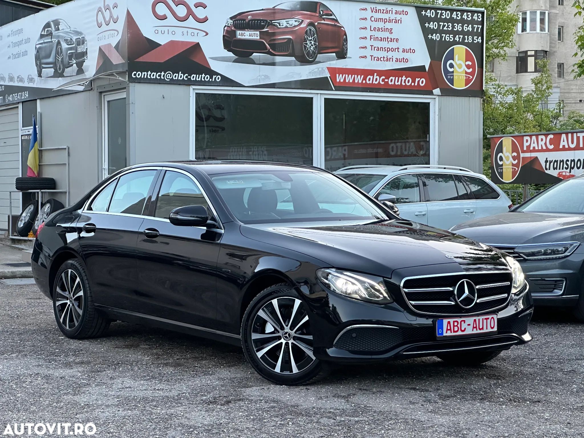 Mercedes-Benz E 300 9G-TRONIC Avantgarde - 1