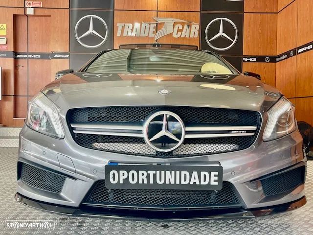 Mercedes-Benz A 45 AMG 4Matic Speedshift 7G-DCT - 21