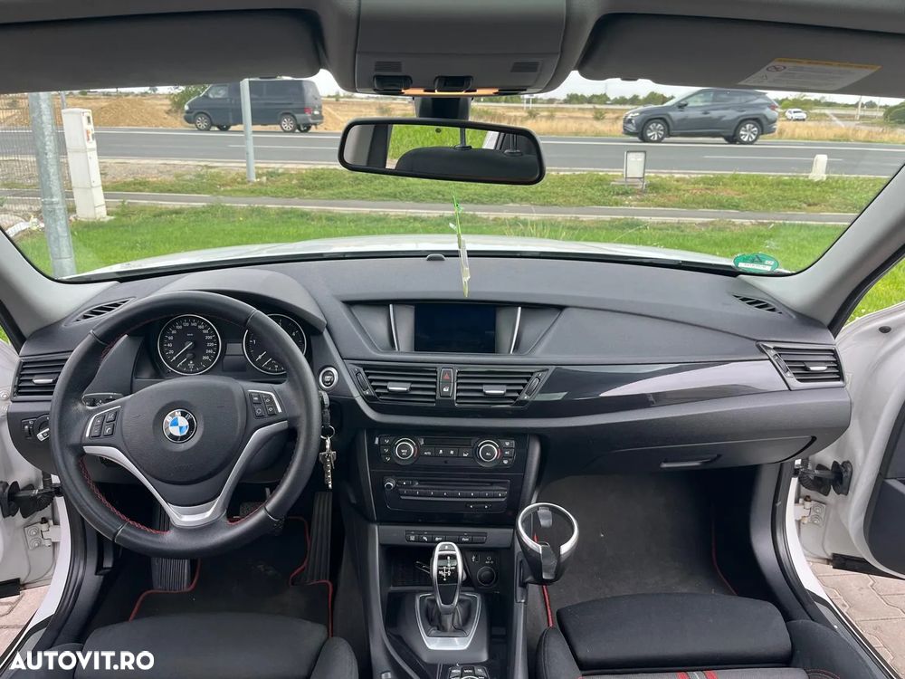 BMW X1 sDrive20d Aut. Sport Line - 9