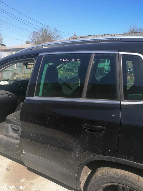Usa stanga spate VW Tiguan 2010, 2013 cu mic defect