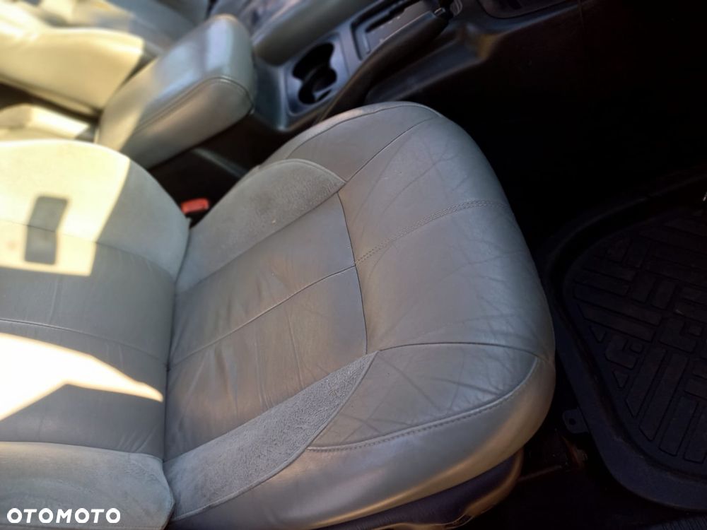 Jeep Grand Cherokee - 15