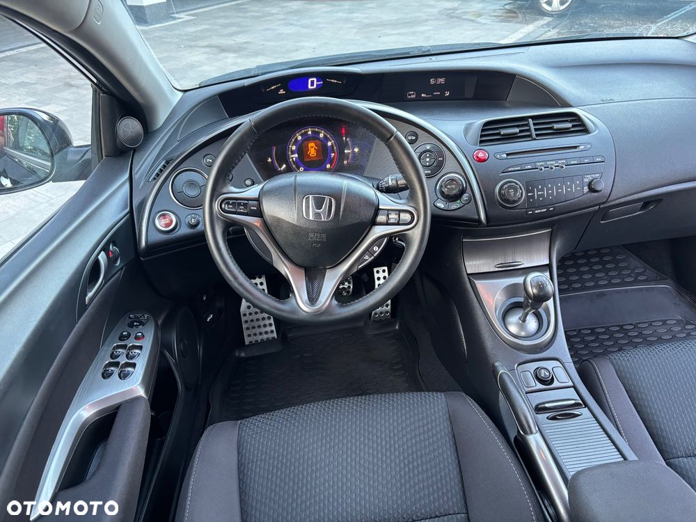 Honda Civic - 28