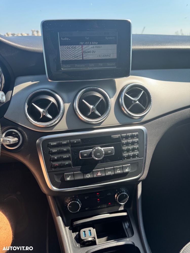 Mercedes-Benz CLA - 11