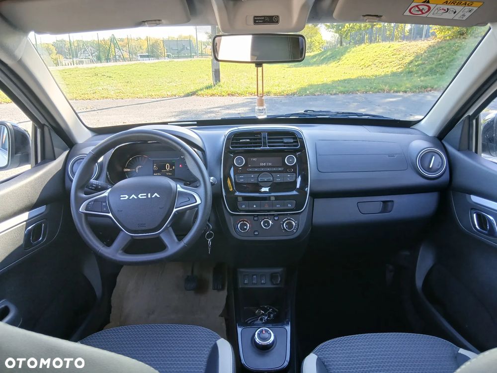 Dacia Spring - 16