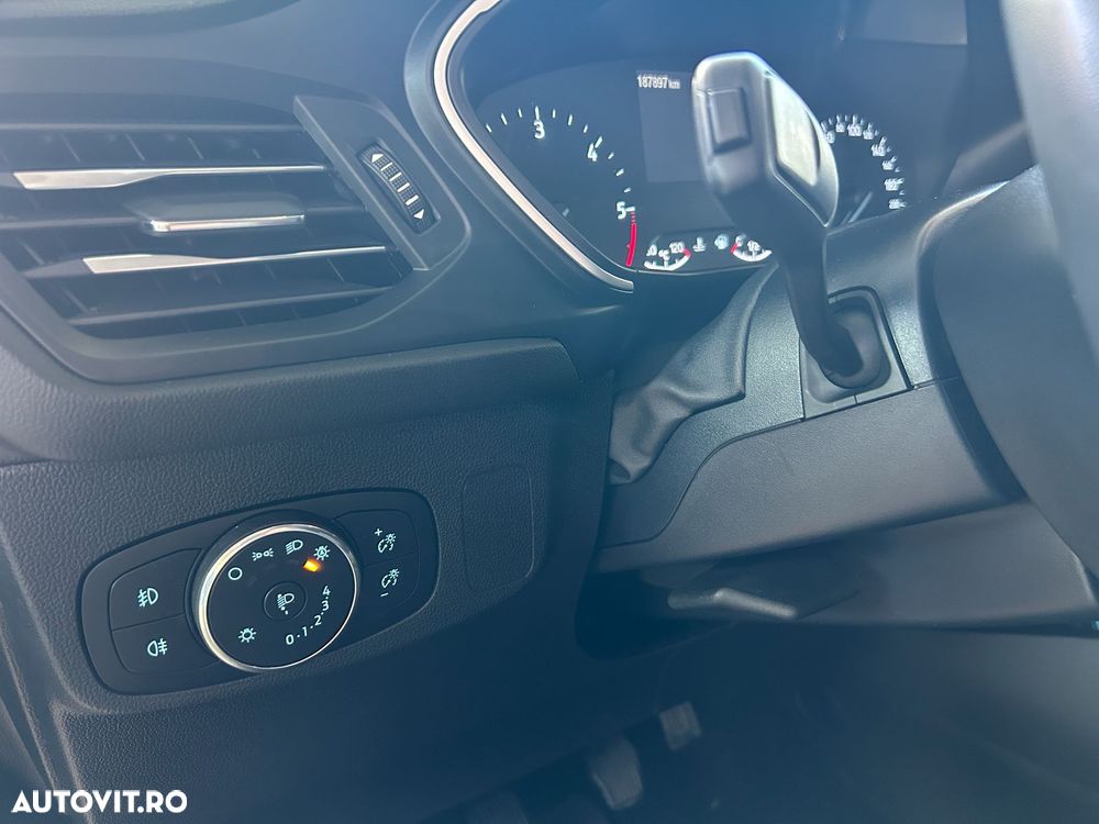 Ford Focus - 14