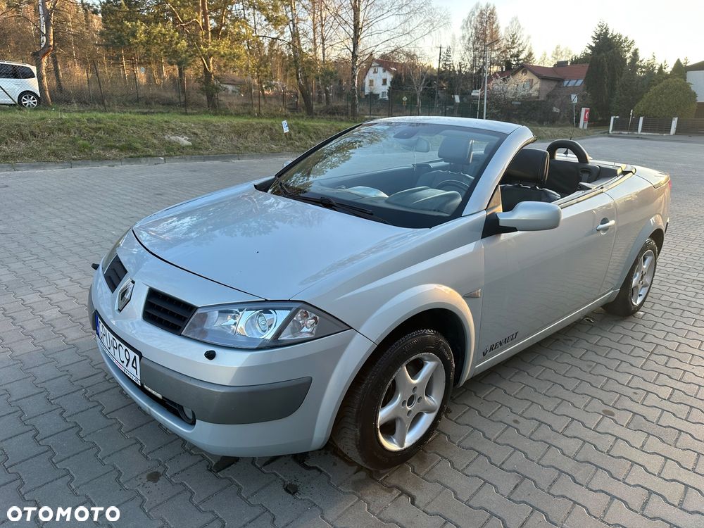 Renault Megane MeganeCC 1.9 dCi Luxe Dynamique - 1