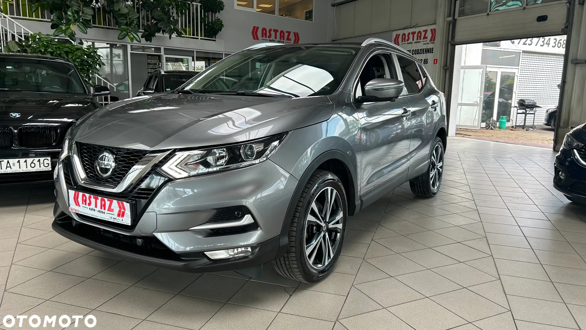Nissan Qashqai 1.3 DIG-T N-Connecta EU6d - 20