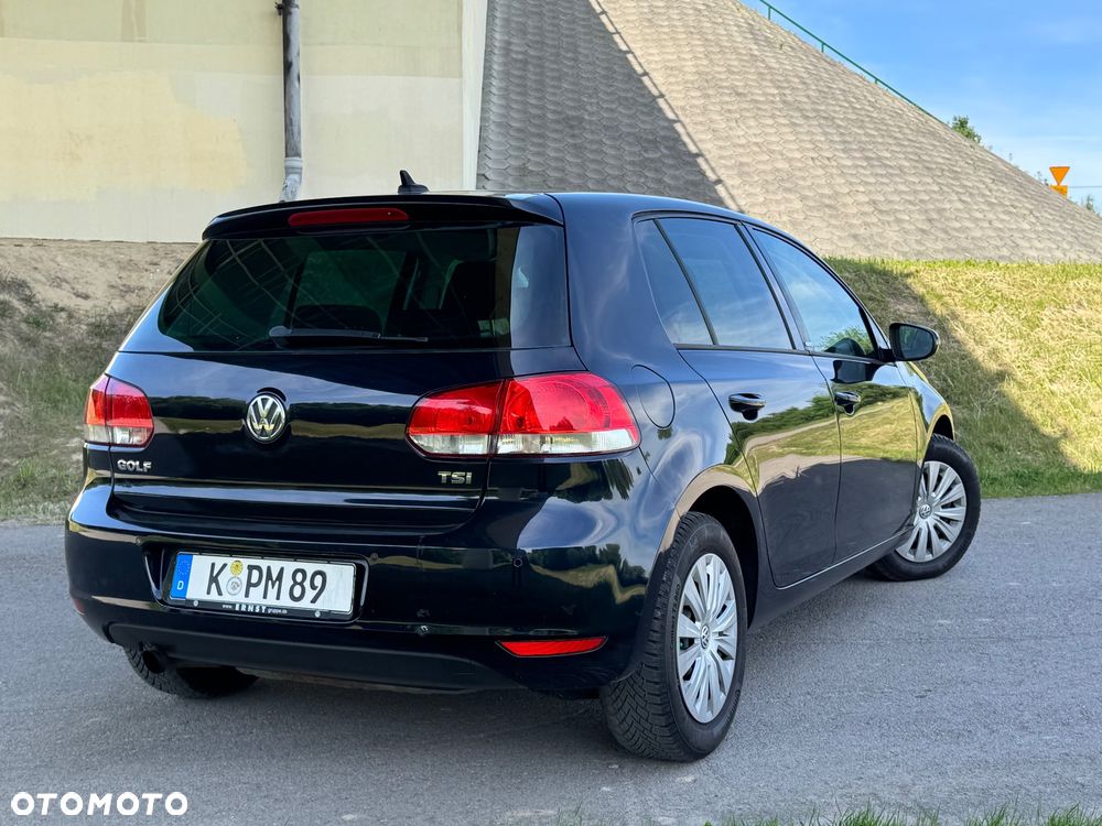 Volkswagen Golf - 9