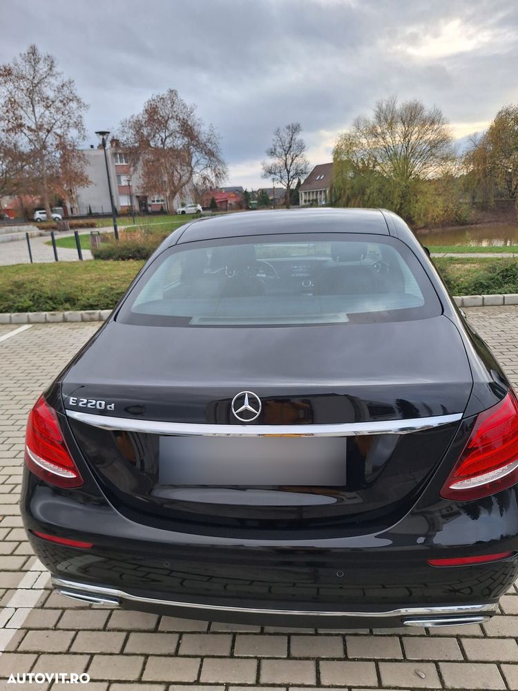 Mercedes-Benz E - 2