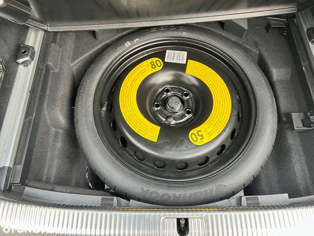 Audi A4 Avant 2.0 TDI S tronic quattro - 26