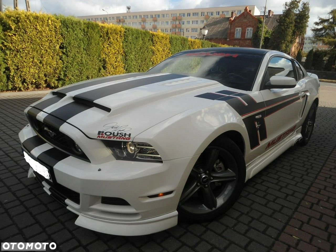 Ford Mustang - 2