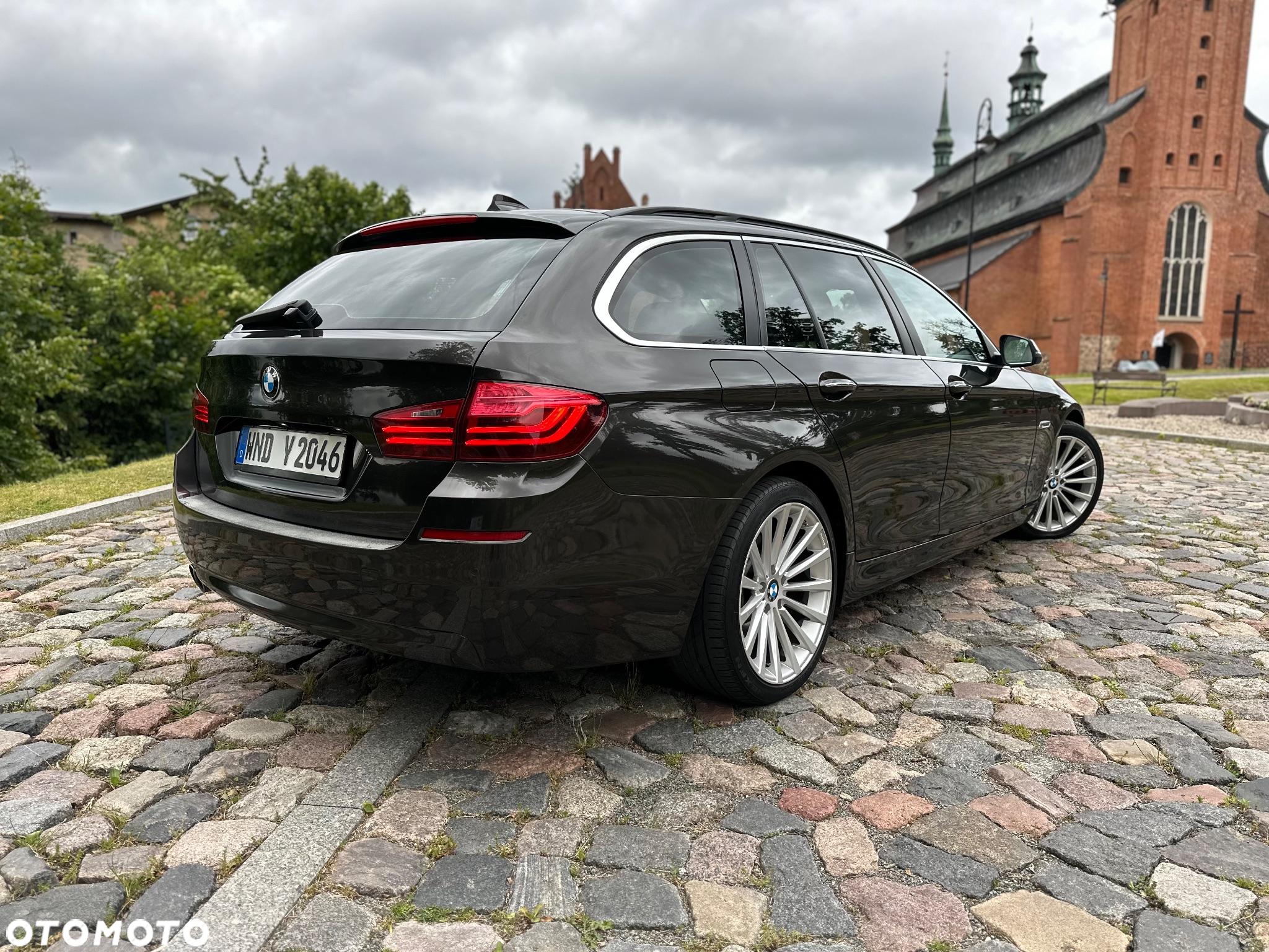 BMW Seria 5 520d Touring - 4