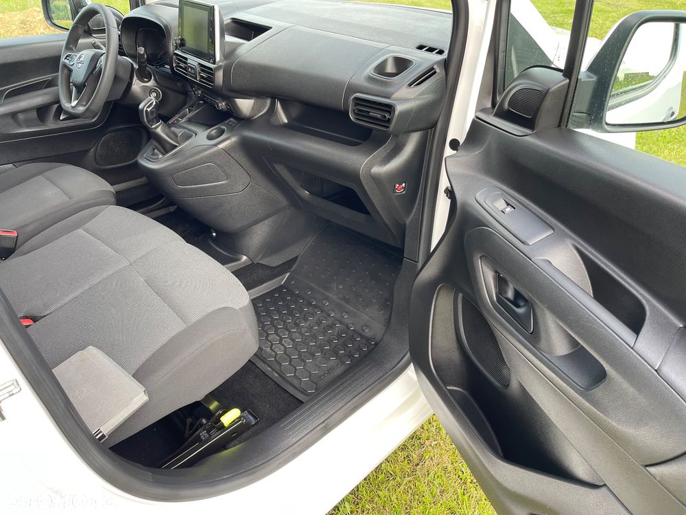 Opel Combo DŁUGI - 33