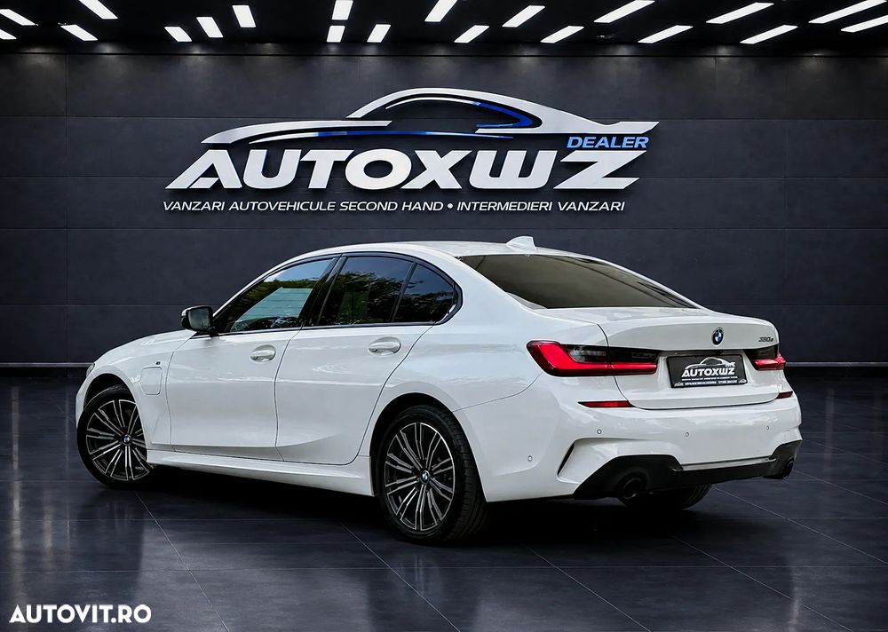 BMW Seria 3 330e Aut. M Sport - 5