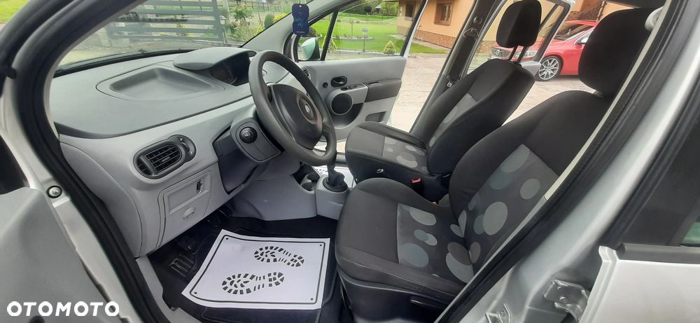 Renault Modus - 32