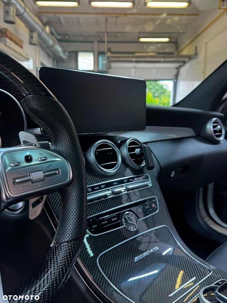 Mercedes-Benz Klasa C AMG 63 S - 17