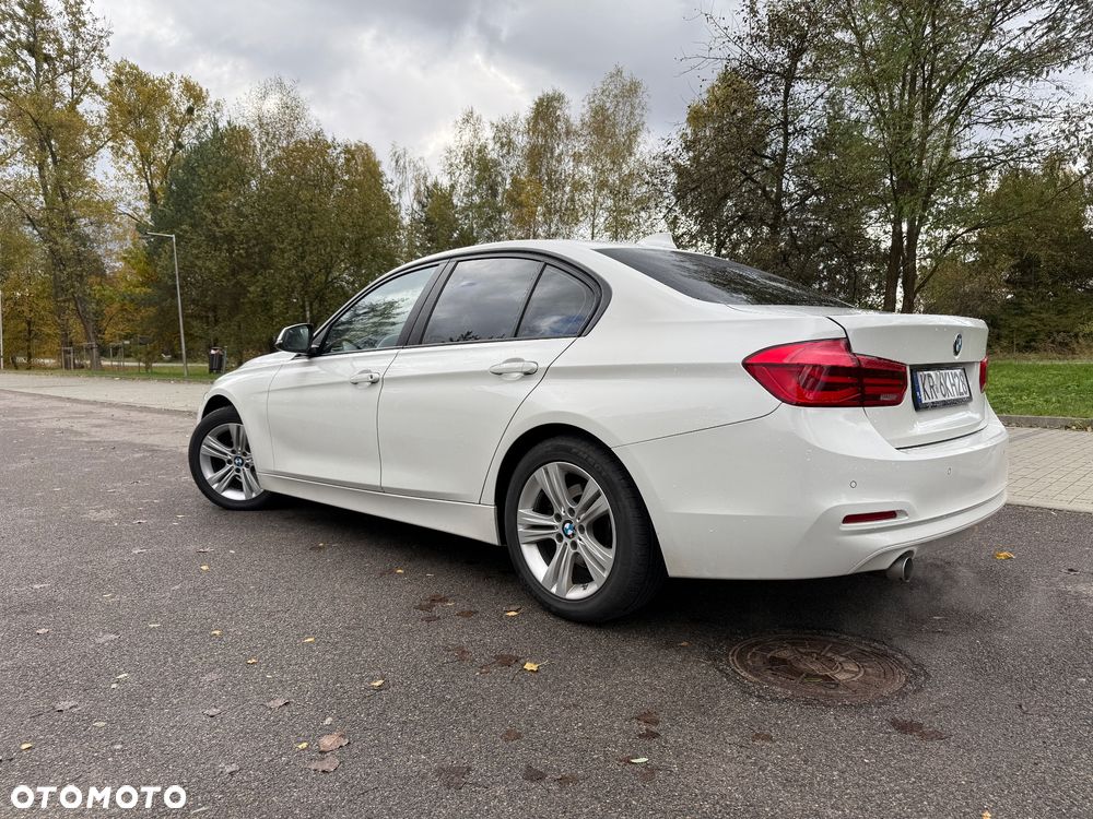 BMW Seria 3 318i Advantage - 5
