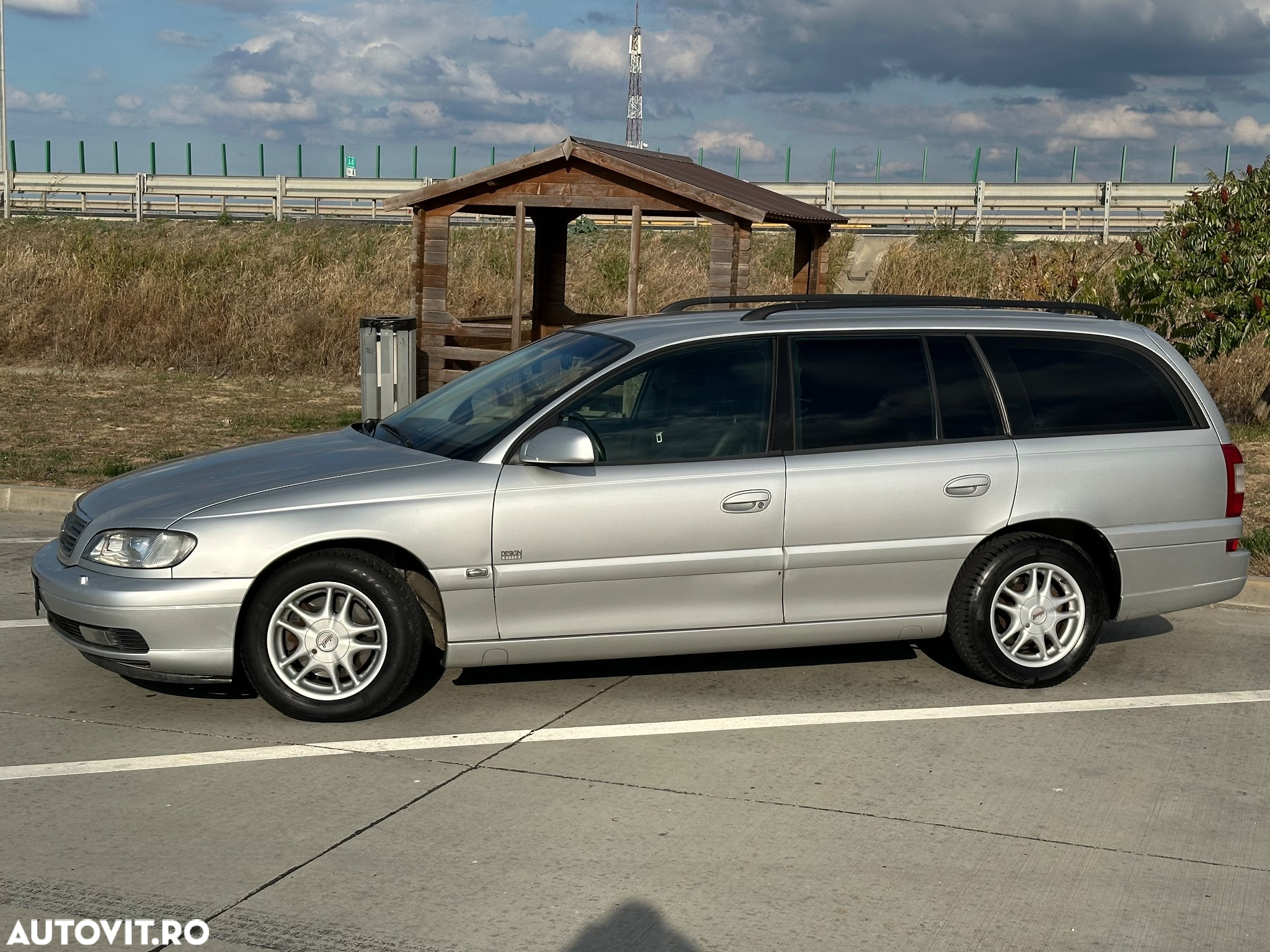 Opel Omega - 24