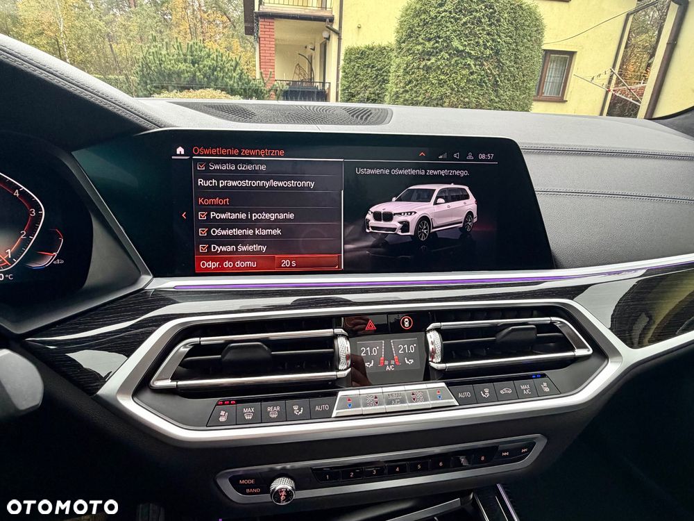 BMW X7 xDrive40i sport - 32