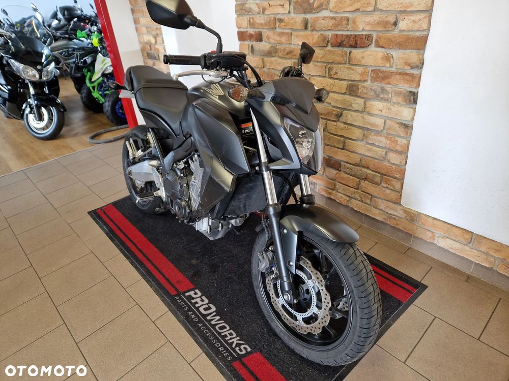 Honda CB - 7