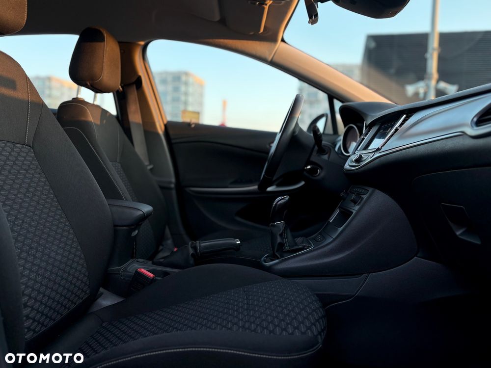 Opel Astra 1.2 T S&S - 7