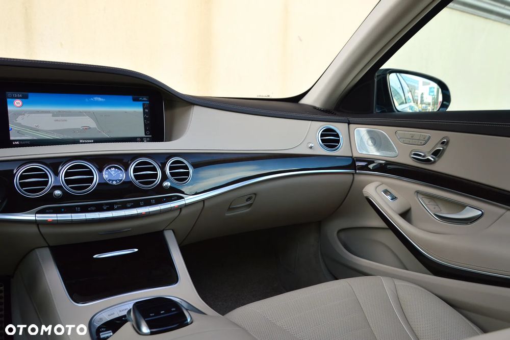Mercedes-Benz Klasa S 400 d 4-Matic L 9G-TRONIC - 26