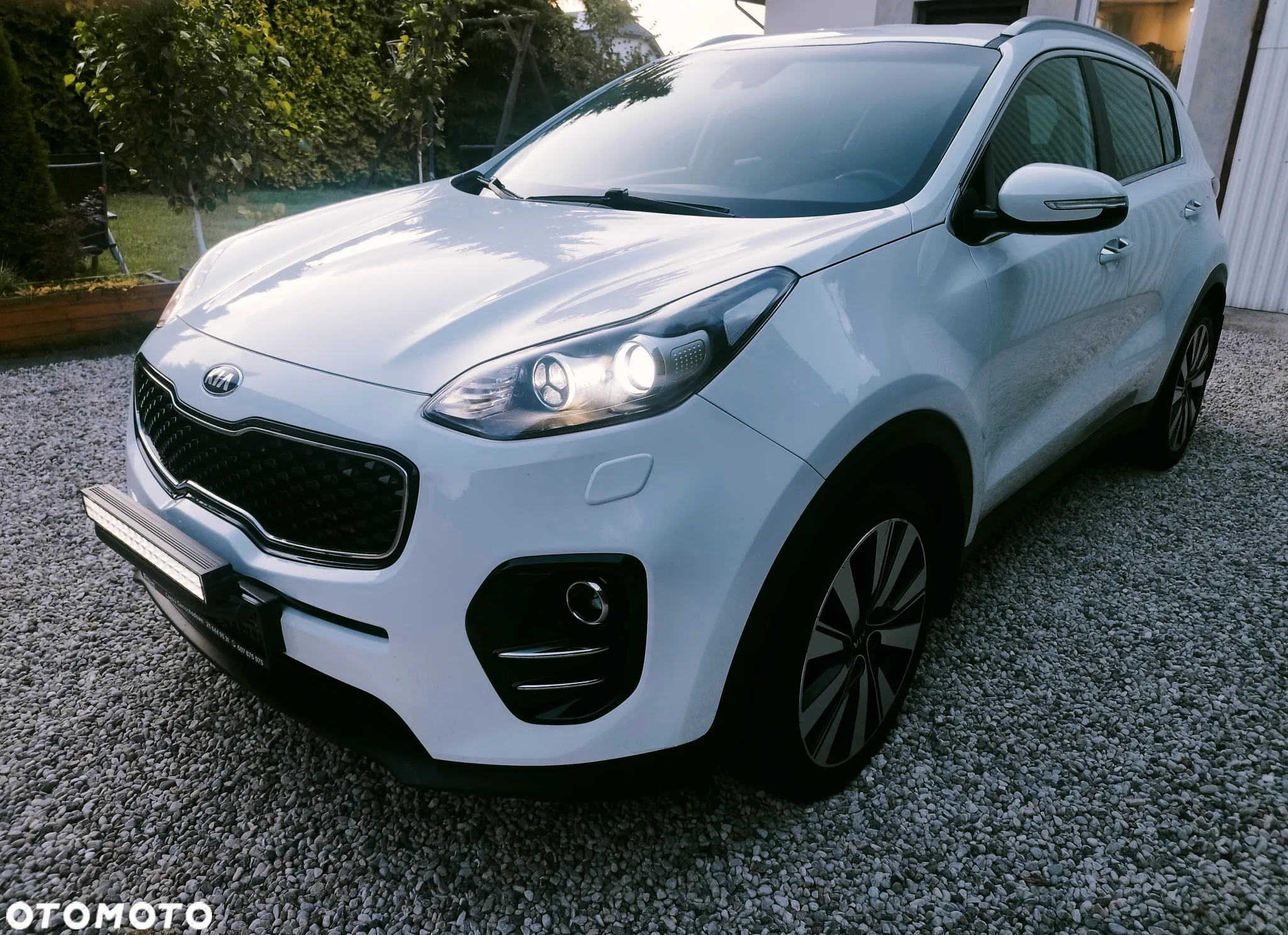 Kia Sportage 1.7 CRDI 2WD Dream-Team Edition - 17