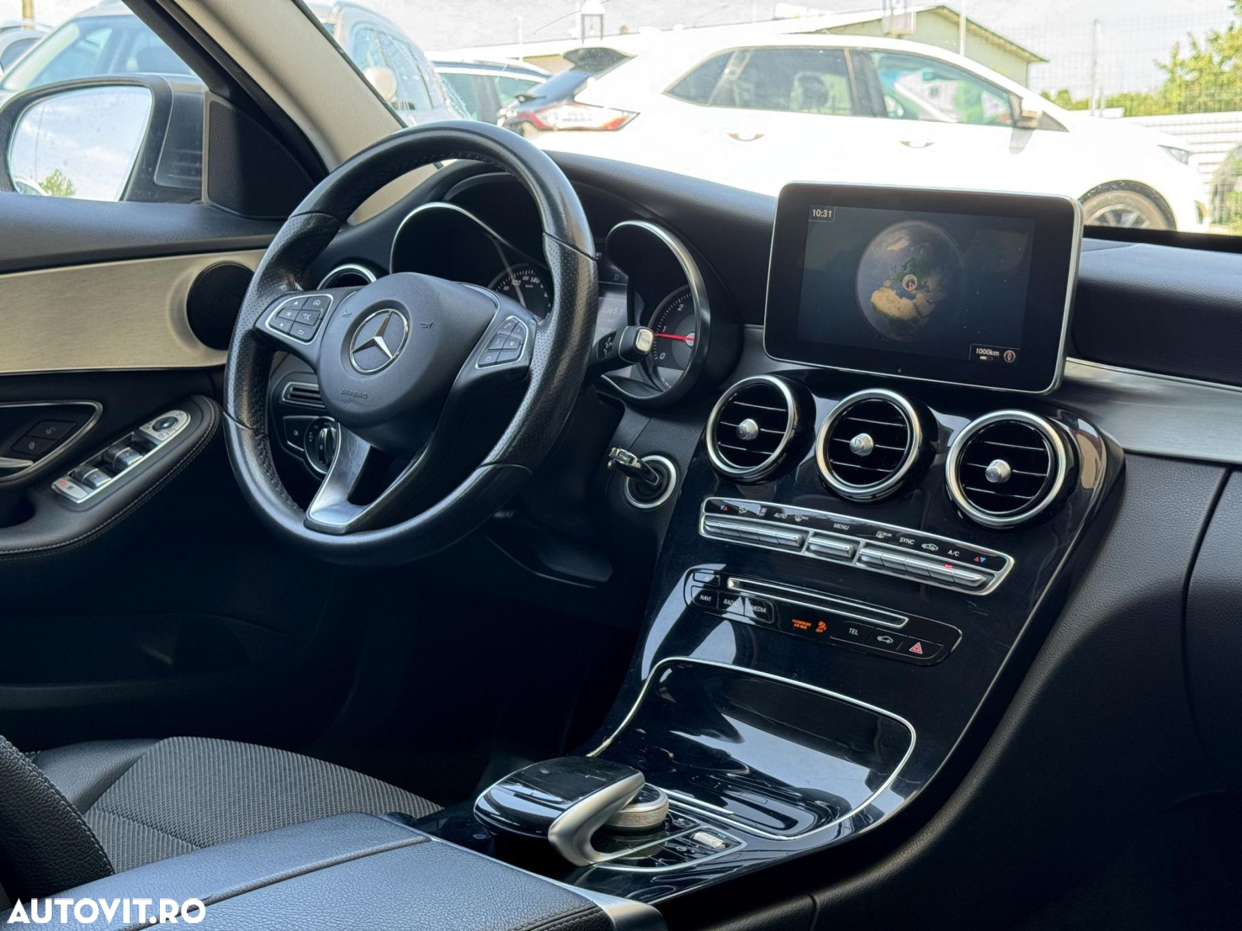 Mercedes-Benz C - 6