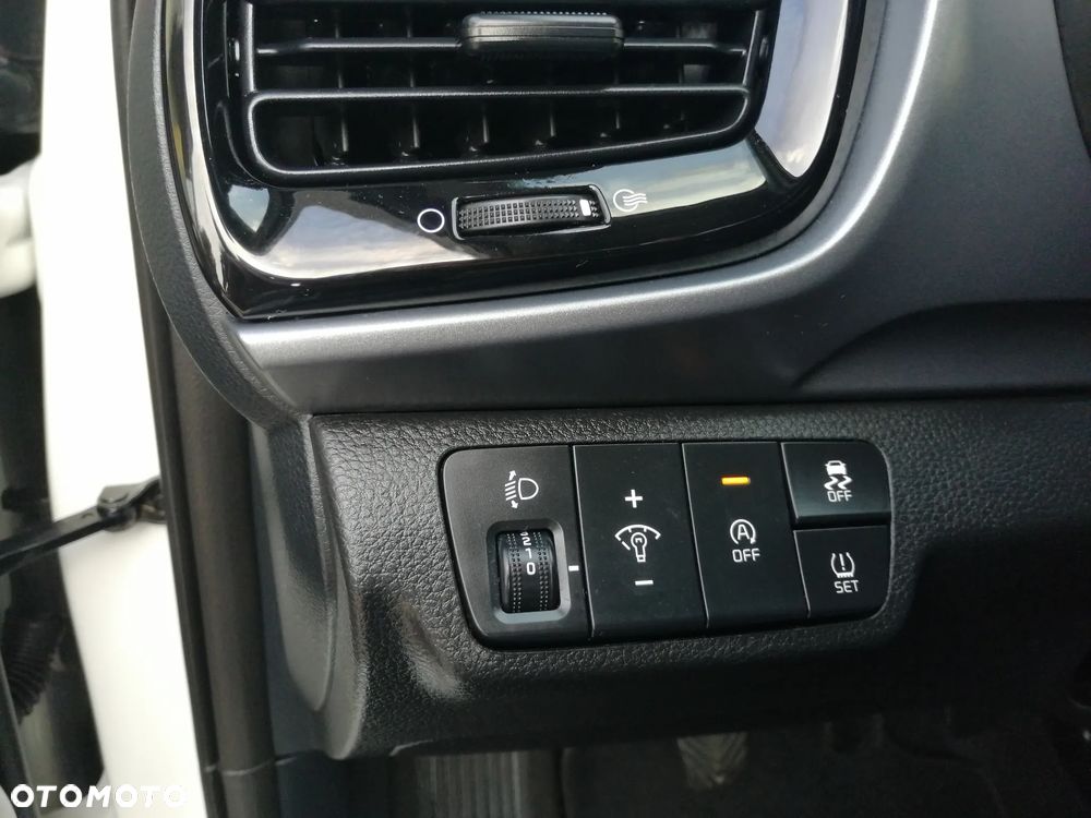 Kia Stonic 1.0 T-GDI MHEV L Business Line - 18