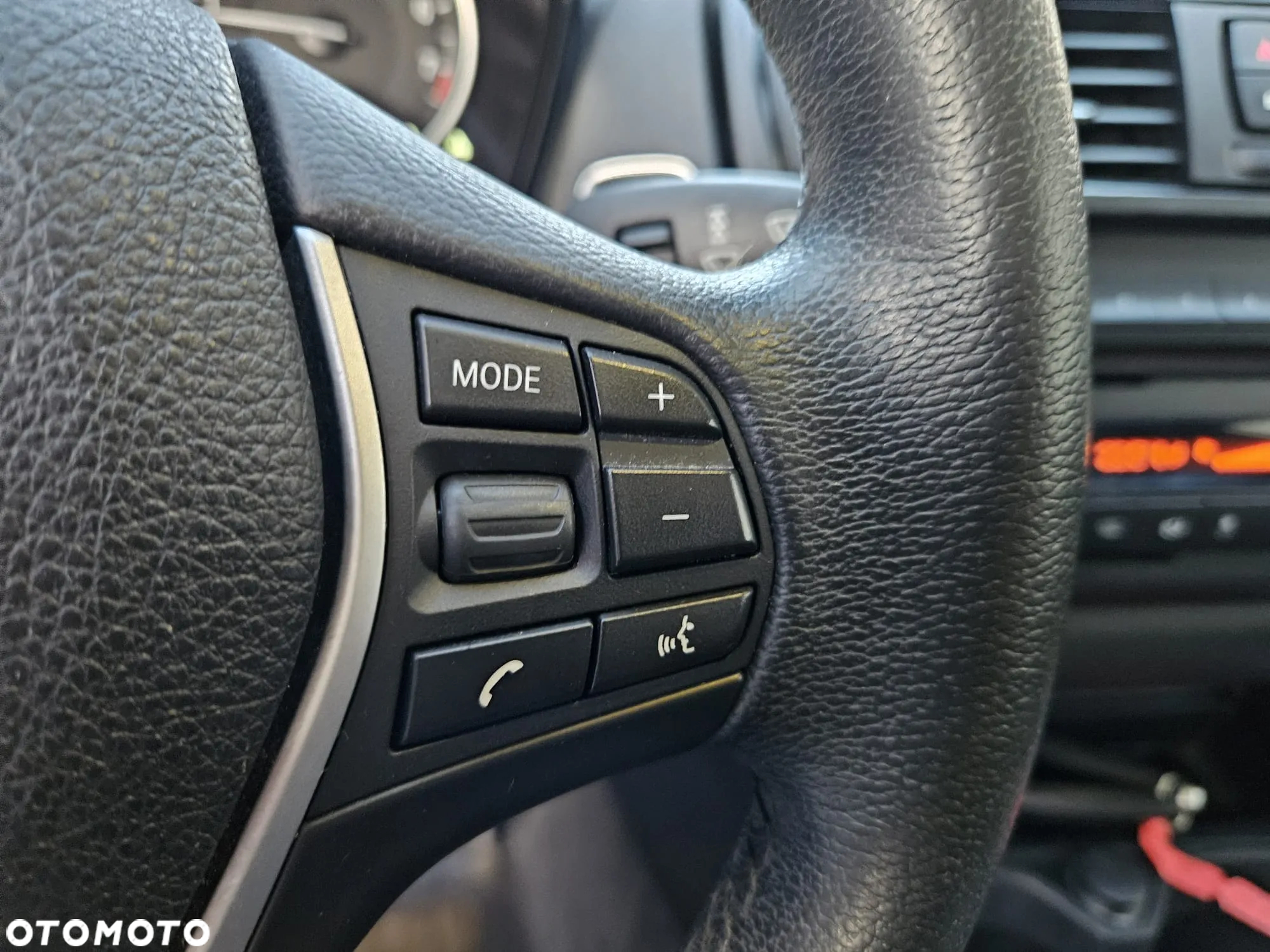 BMW Seria 1 114i - 17