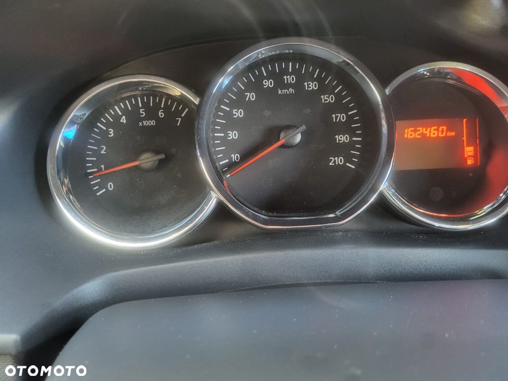 Dacia Sandero TCe 90 S&S Celebration - 10