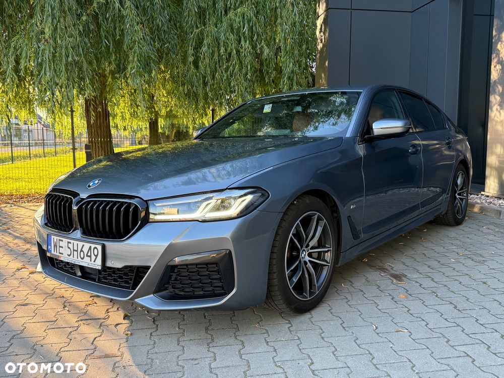 BMW Seria 5 530i xDrive mHEV M Sport sport - 4