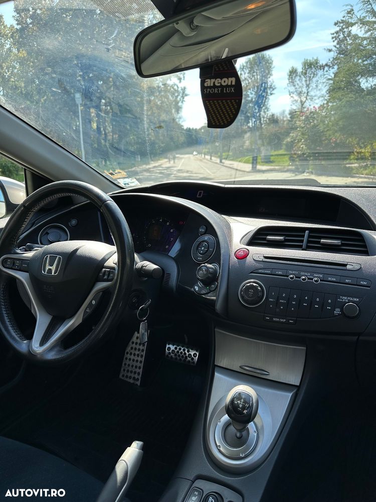 Honda Civic - 8