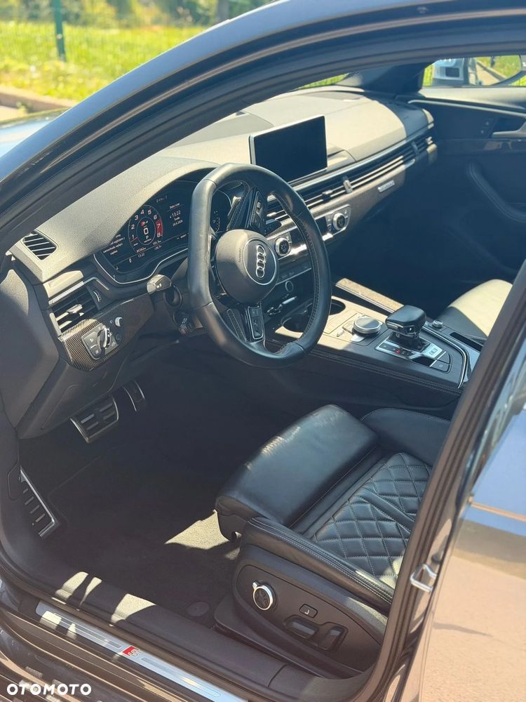 Audi S4 Limousine - 7