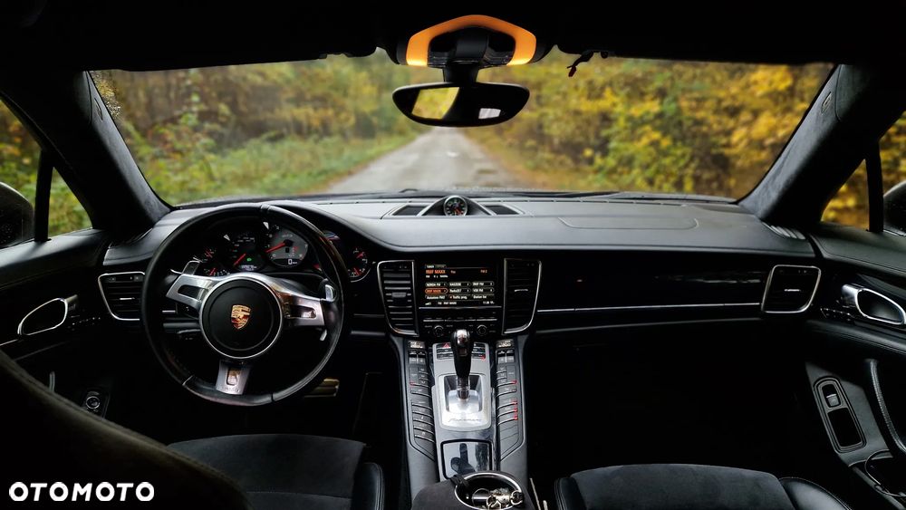 Porsche Panamera GTS - 10