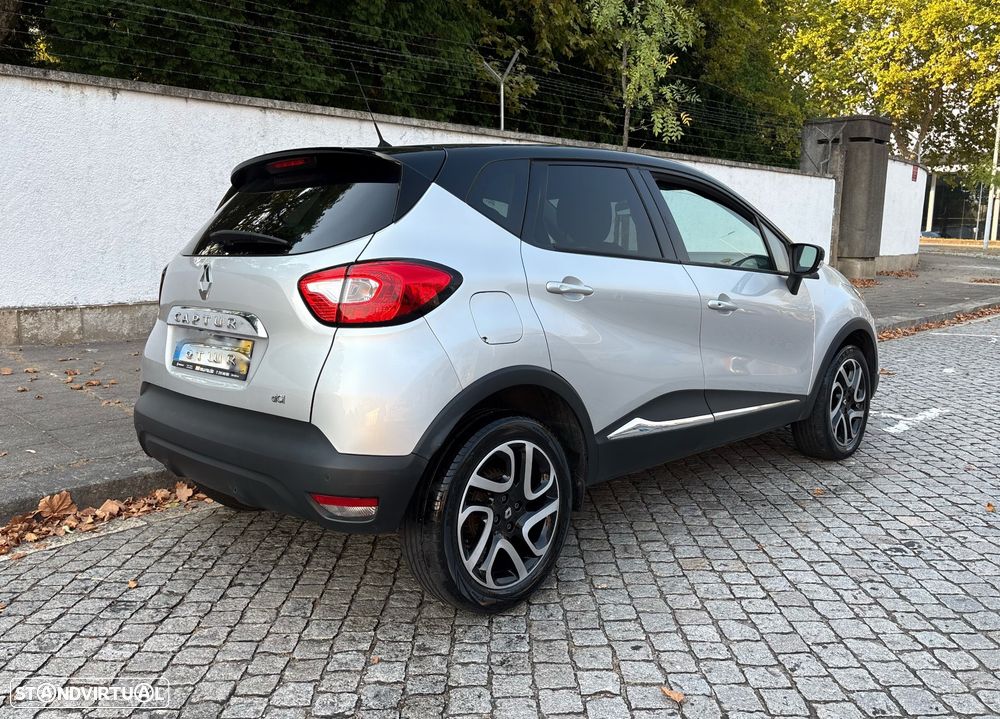 Renault Captur 1.5 dCi Exclusive - 3
