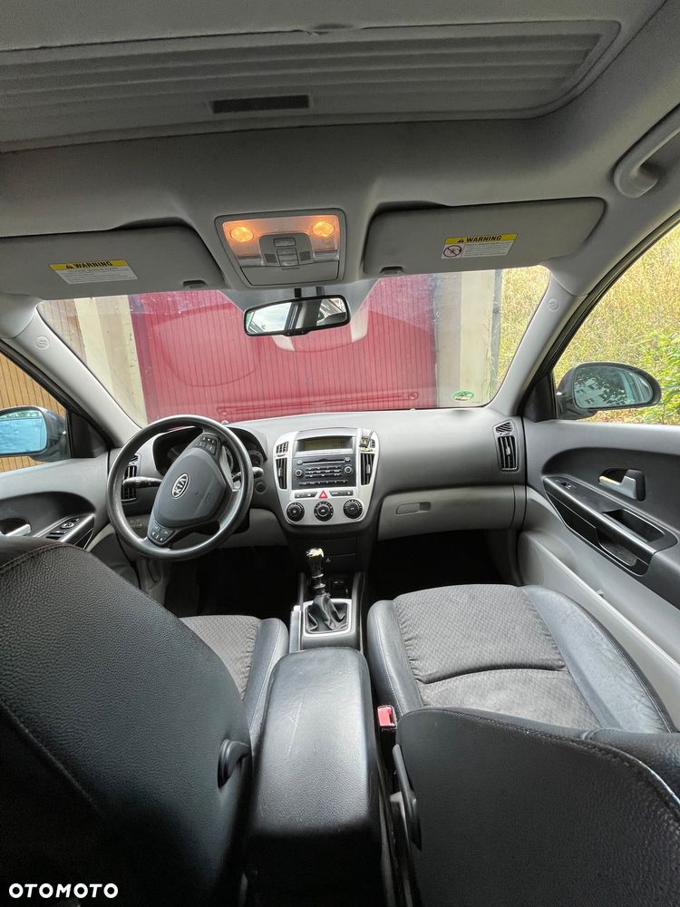 Kia Ceed 1.4 Comfort + - 4