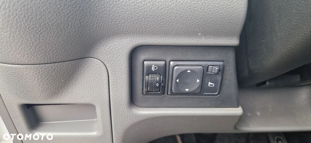 Nissan NV200 Evalia 1.6 Premium - 23