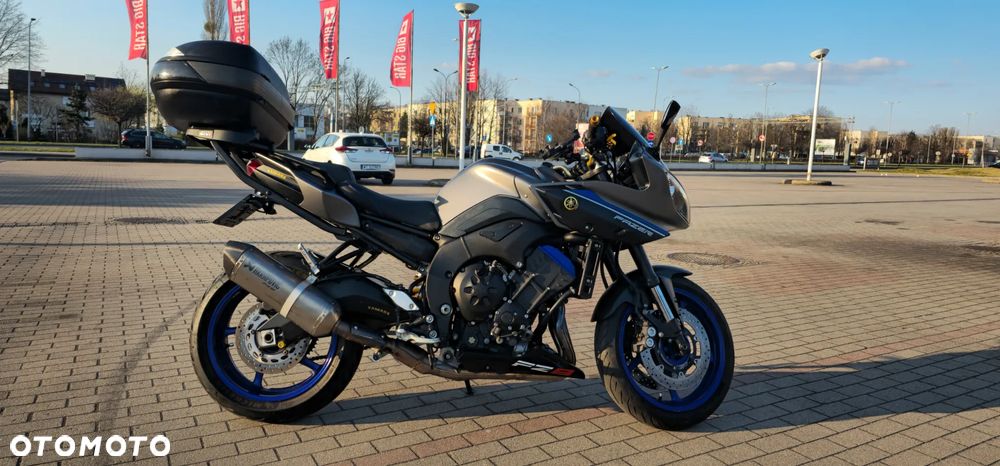 Yamaha FZ8 - 3