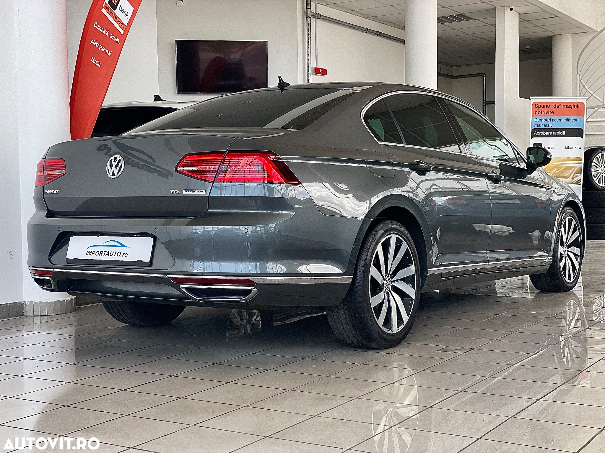 Volkswagen Passat - 5