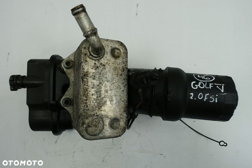 VW Golf V 2.0 FSI OBUDOWA FILTRA OLEJU oryginał - 1
