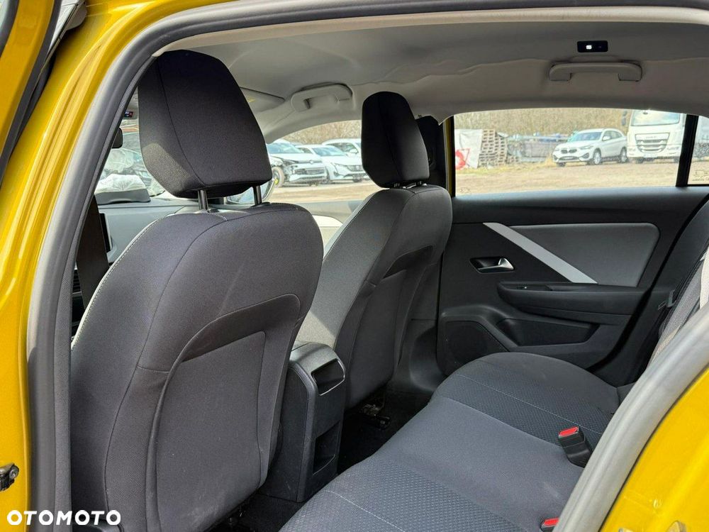 Opel Astra 1.2 Turbo Edition - 14