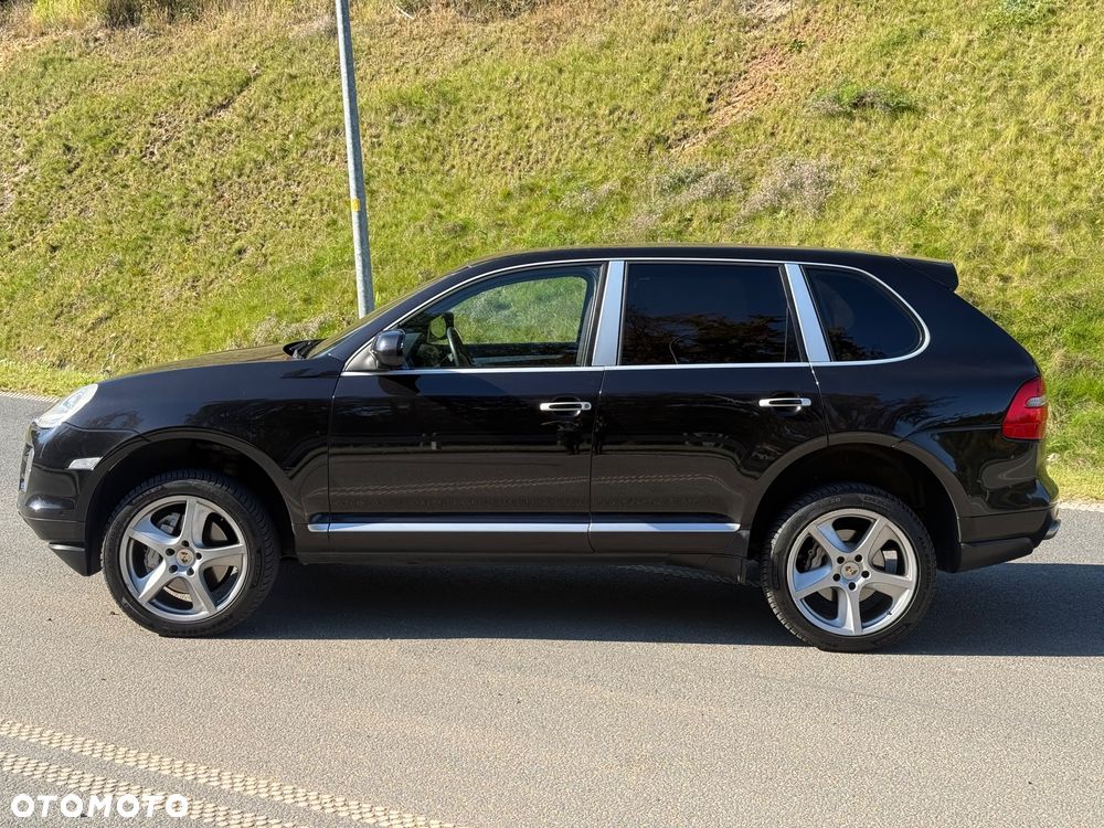 Porsche Cayenne - 17