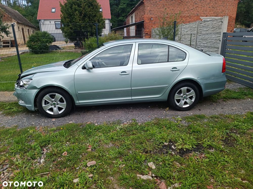 Skoda Octavia 1.4 TSI Elegance DSG - 5