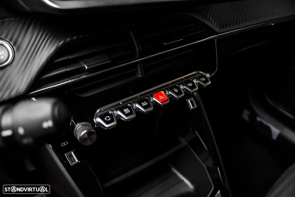 Peugeot e-208 Active Pack - 23