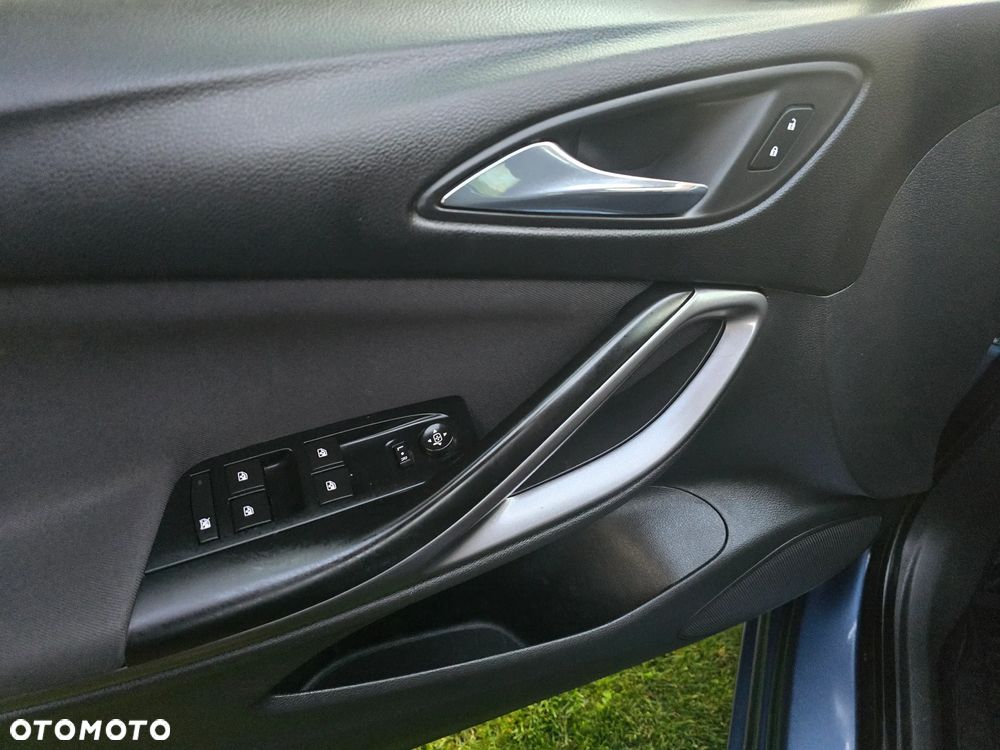 Opel Astra 1.6 D (CDTI) Start/Stop Edition - 3