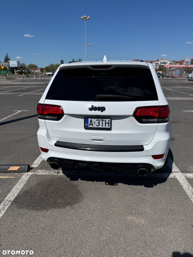 Jeep Grand Cherokee SRT - 6