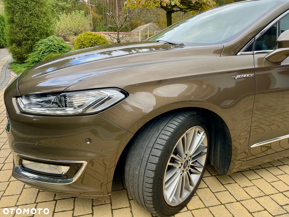 Ford Mondeo Vignale 2.0 Hybrid - 2
