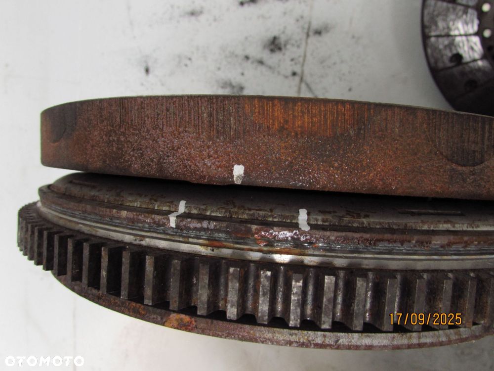 VW CRAFTER 2.0 TDI 11-18 SPRZEGLO KOLO DWUMASOWE 03L105266BF TARCZA 9 mm DOCISK 03L141031T - 14