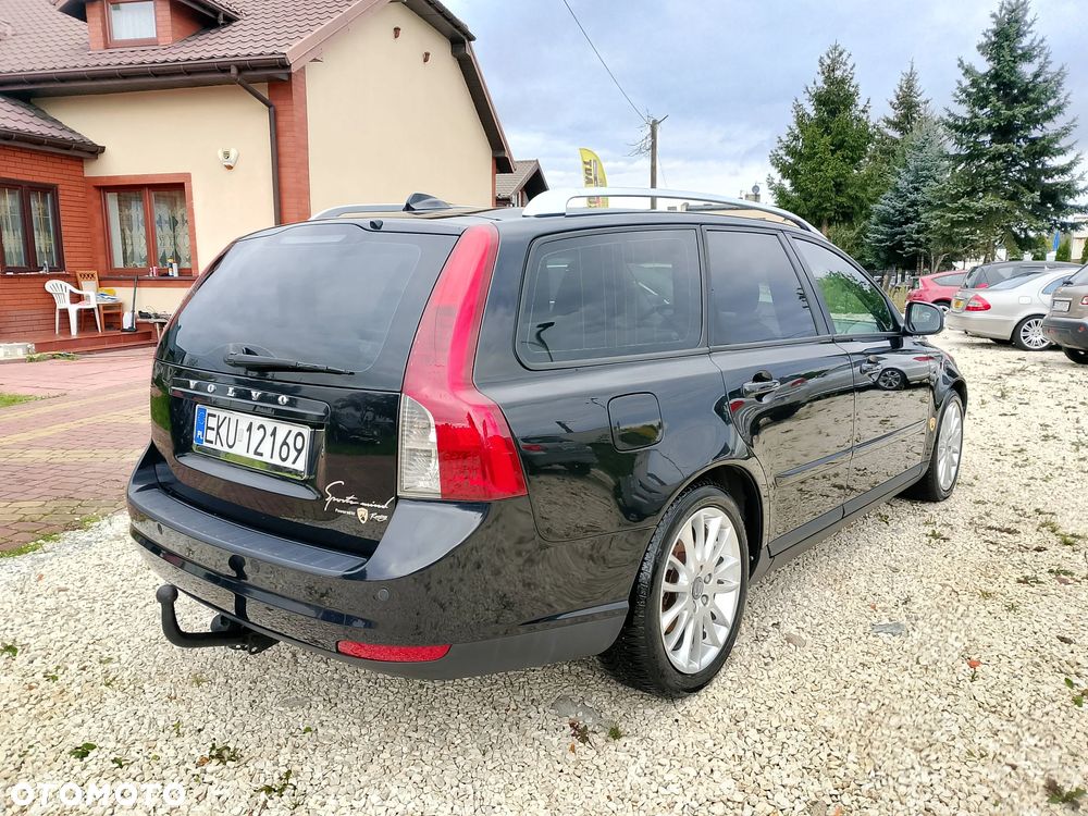 Volvo V50 D2 Momentum - 4